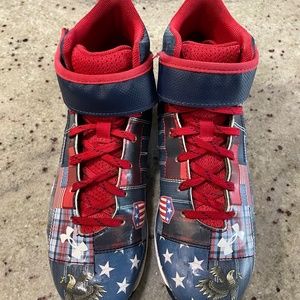 Baseball cleats for boys